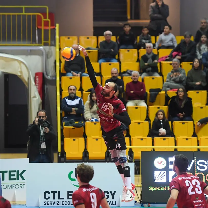 Reggio, Domotek volley sfiderà il Lecce oggi alle 18 al Palacalafiore