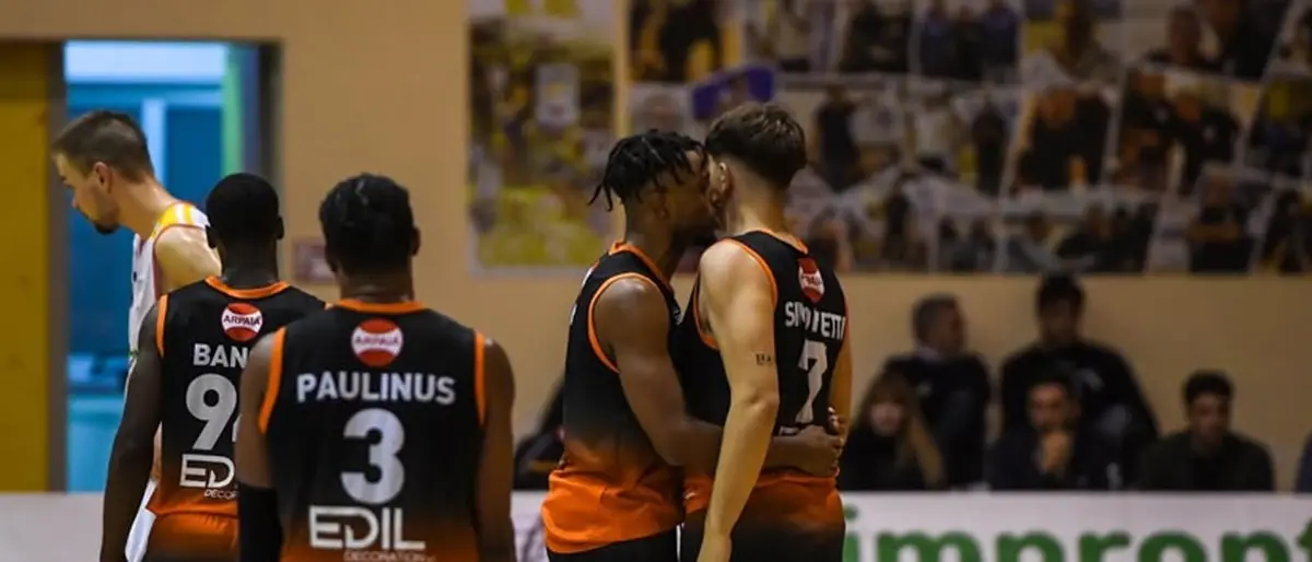 Reggio, Redel Viola vince 70-72 in trasferta contro Castanea