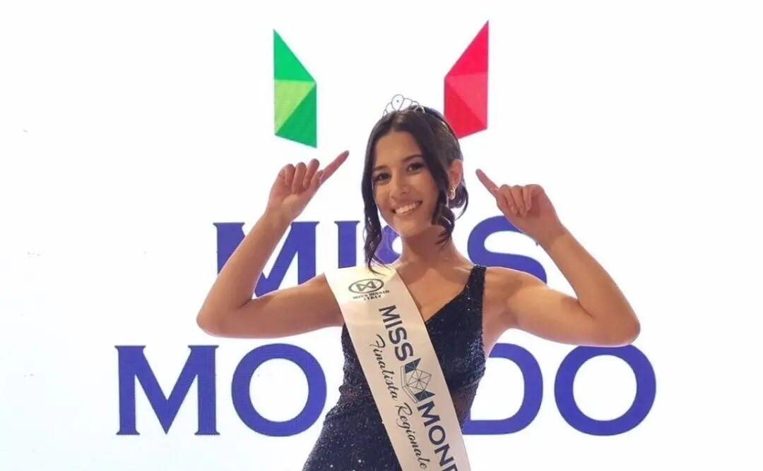 Miss Mondo Calabria, vince la 17enne Martina Cordopatri