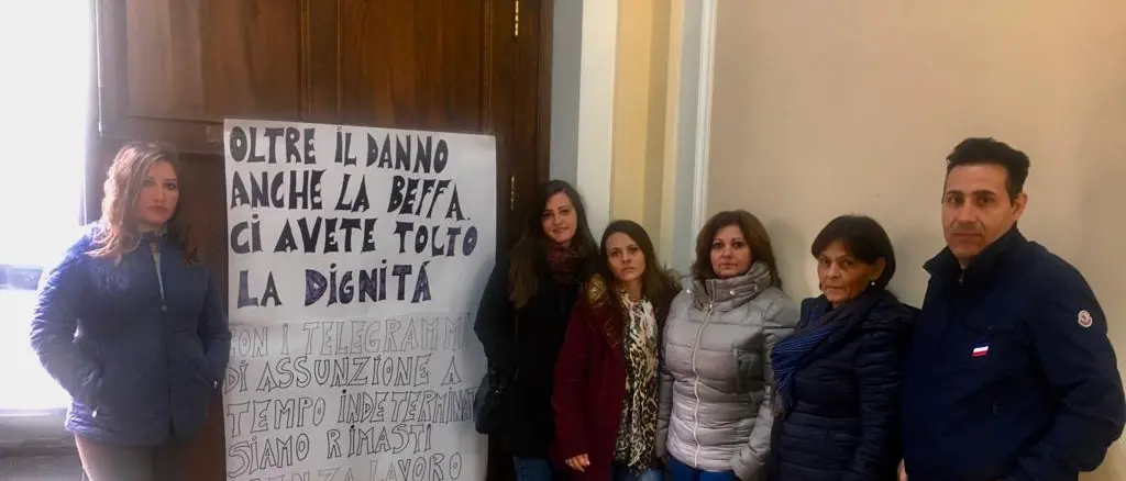 Ultima spiaggia per i 15 Oss beffati dall'Asp, una lettera al ministro Speranza