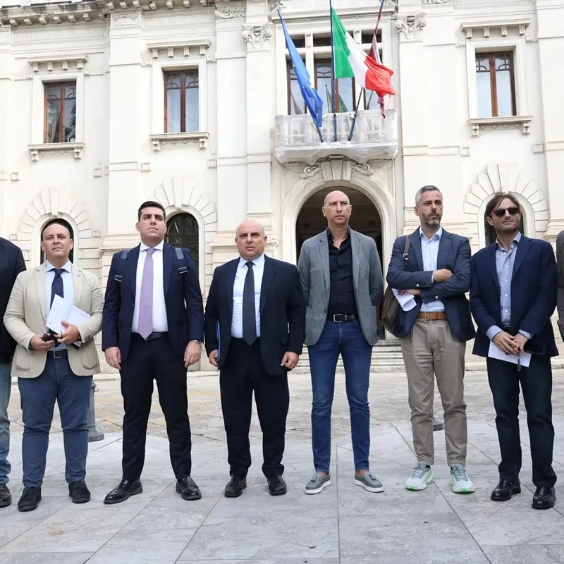 Reggio, il Centrodestra attacca Falcomatà: «Ha davvero toccato il fondo»