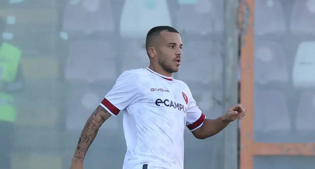 Reggina, dopo soli sei mesi Bonacchi dice addio agli amaranto