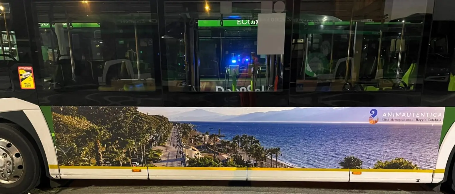 Anima Autentica prolunga la campagna di marketing territoriale: Reggio sui bus di Milano, Torino e Bologna