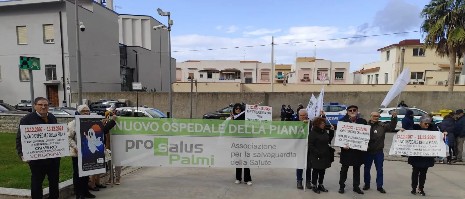Ospedale della Piana, la Pro Salus di Palmi protesta davanti Palazzo Campanella