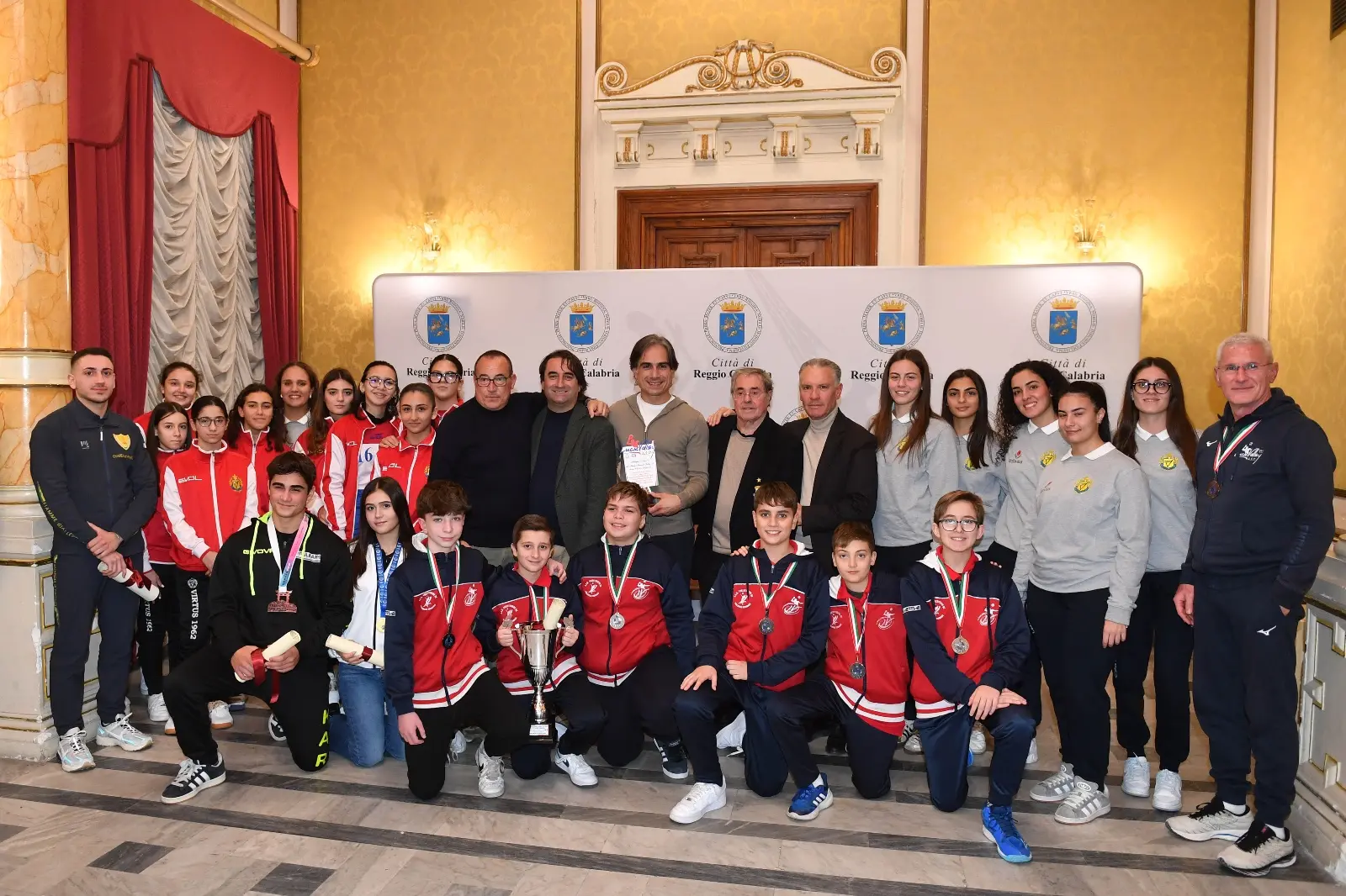 Reggio, premiati giovani atleti di karate, tiro a segno e pallavolo