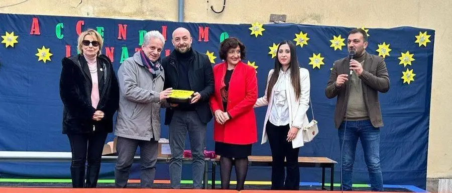Rosarno, all’Istituto comprensivo Scopelliti Green donato un defibrillatore