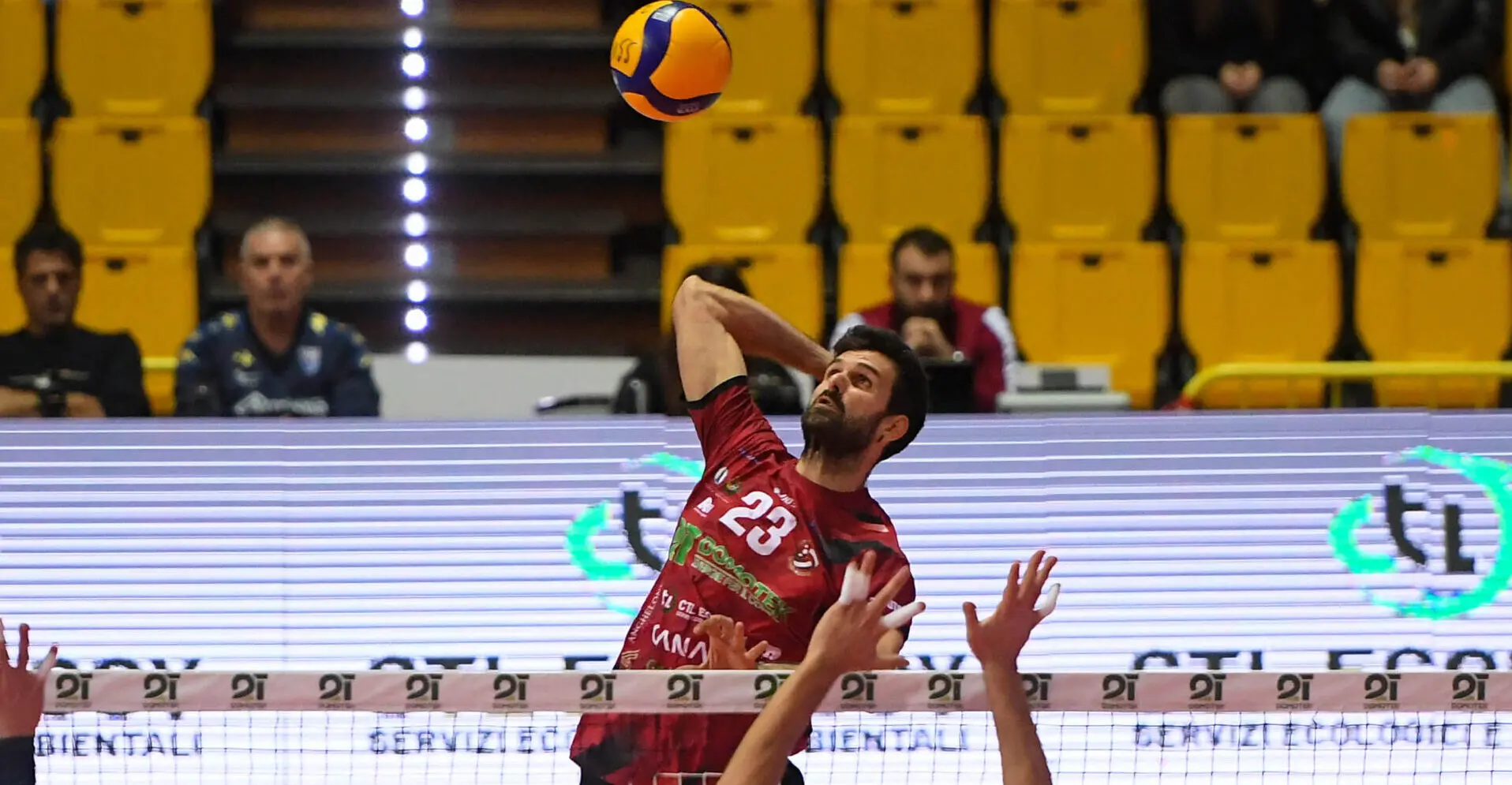 Domotek Volley, Lazzaretto: «Un punto d'oro a Ortona, ora testa al Modica»