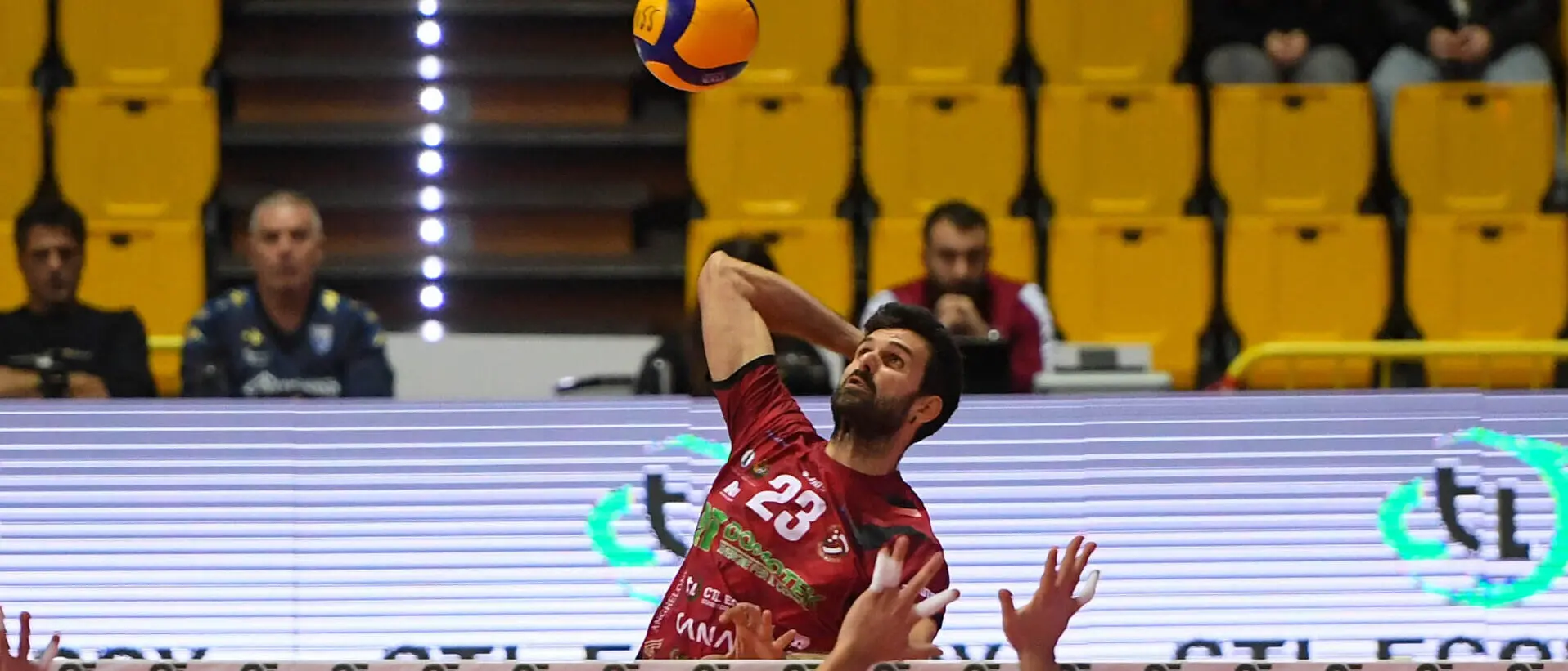 Domotek Volley, Lazzaretto: «Un punto d'oro a Ortona, ora testa al Modica»