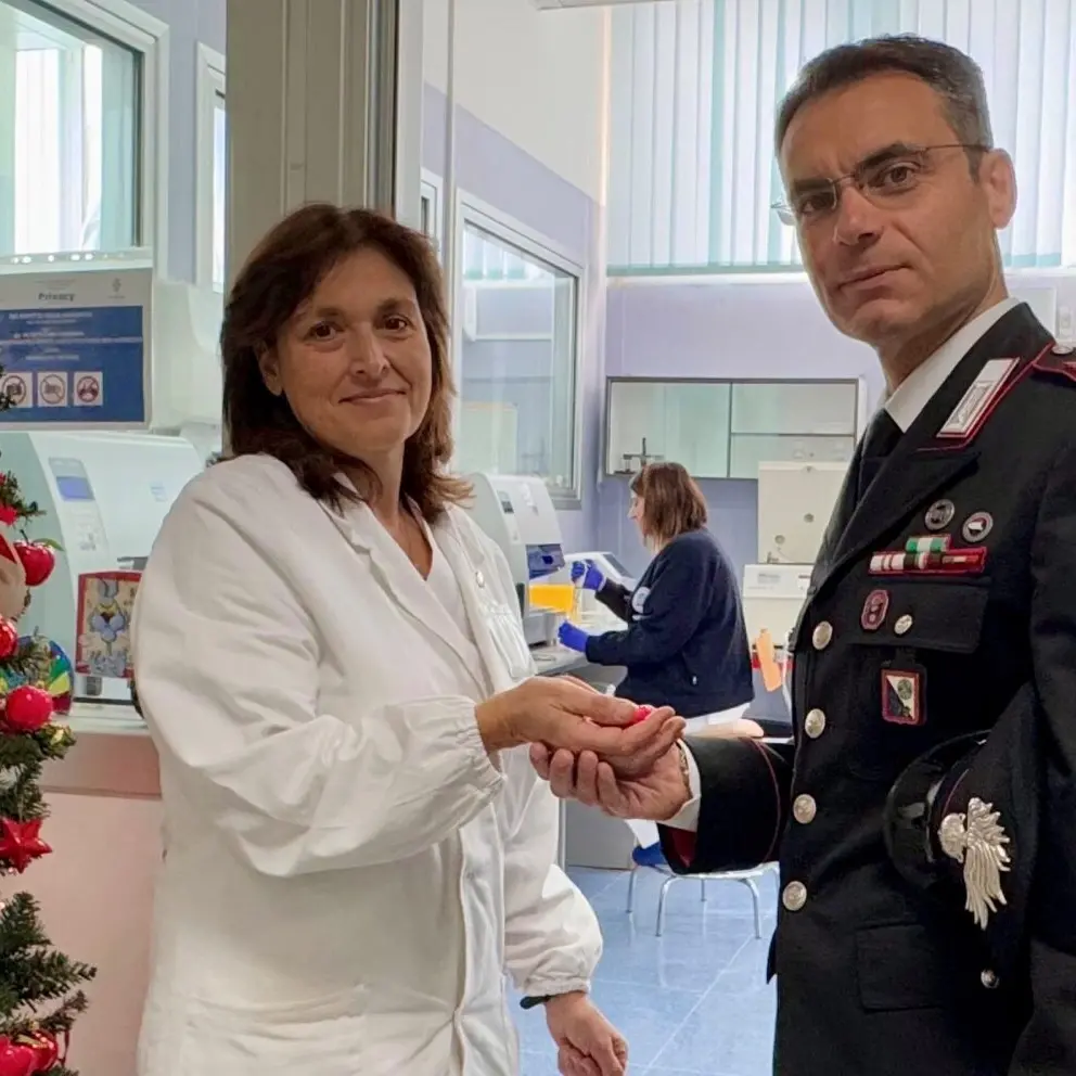 Reggio, carabiniere rintraccia un donatore e consente un trapianto di midollo
