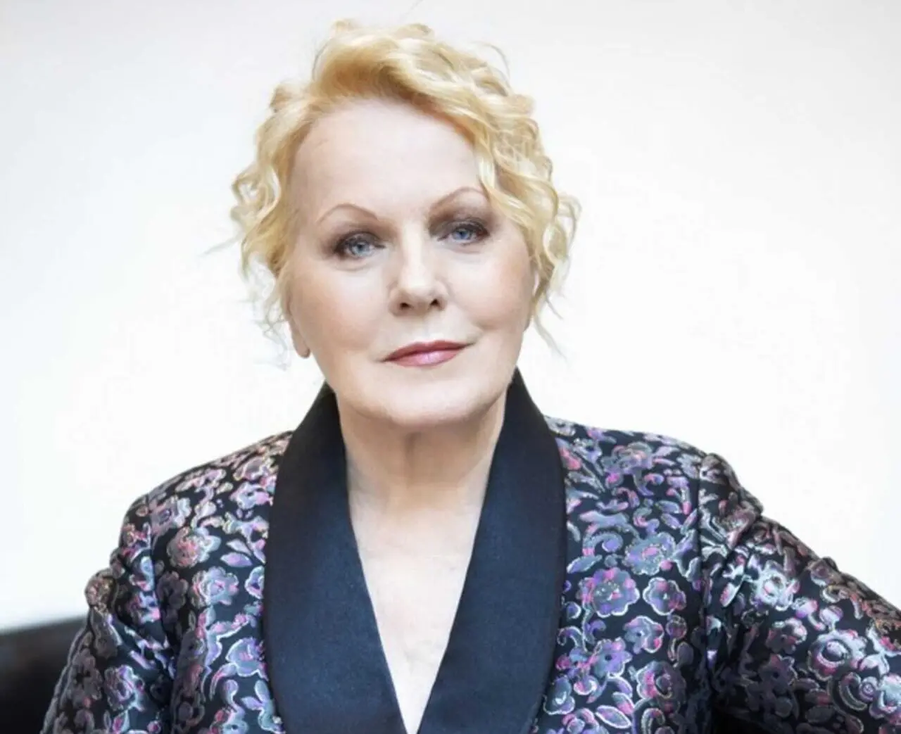 Teatri calabresi associati, Katia Ricciarelli in scena a Locri e Reggio