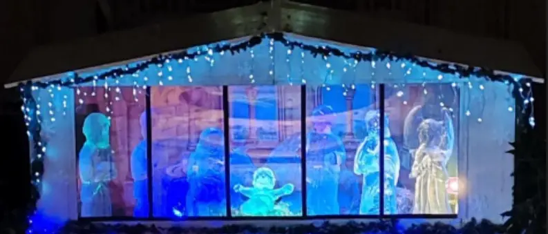 Natale a Taurianova tra presepe di ghiaccio e l'opera \"Mater Dei\"