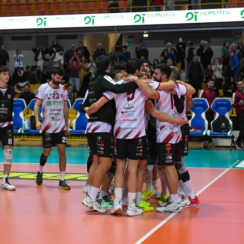 Pallavolo, Domotek Reggio oggi impegnata in trasferta a Lagonegro