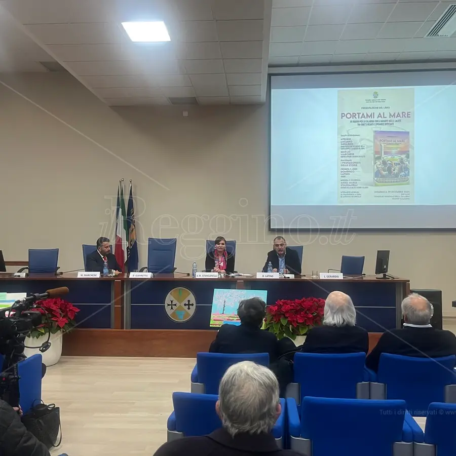 Tra diritti negati e speranze ritrovate, il viaggio con la Garante della Salute Stanganelli diventa un libro - VIDEO