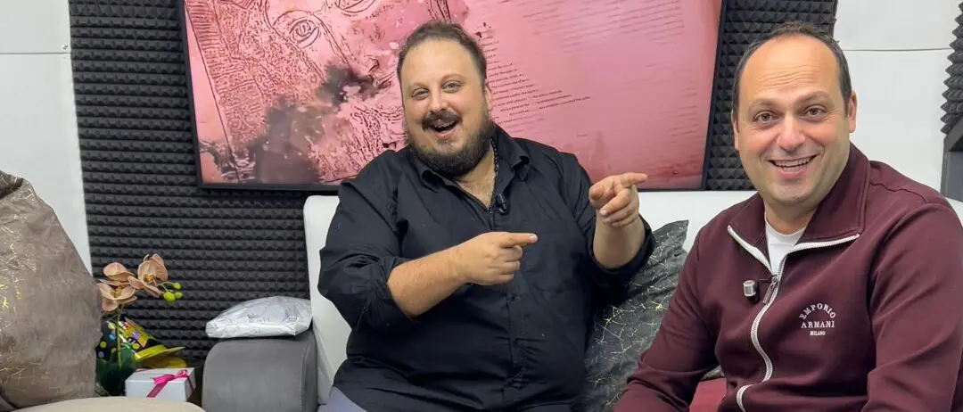 CAPODANNO ON THE ROAD | L'ironia reggina di Santo Palumbo alla conquista di Zelig: «Reggio sarà protagonista» - VIDEO