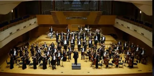 Palmi, al teatro Manfroce al via la rassegna Synergia 49
