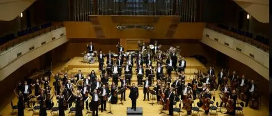 Palmi, al teatro Manfroce al via la rassegna Synergia 49