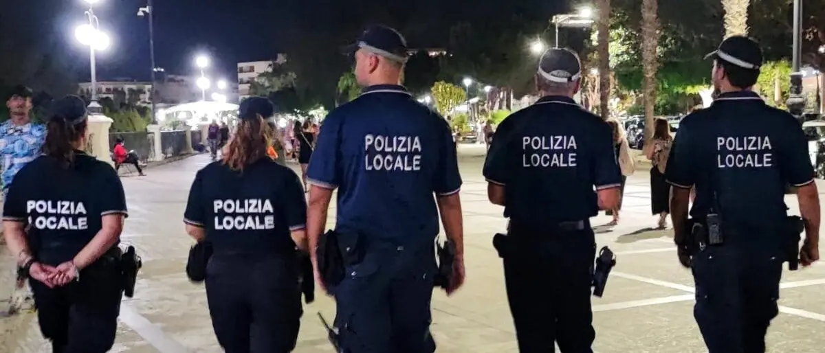 Camionista tenta di investire un agente della Polizia locale, Zucco: «Evitato il peggio, ma spesso mettiamo a rischio la nostra stessa vita»