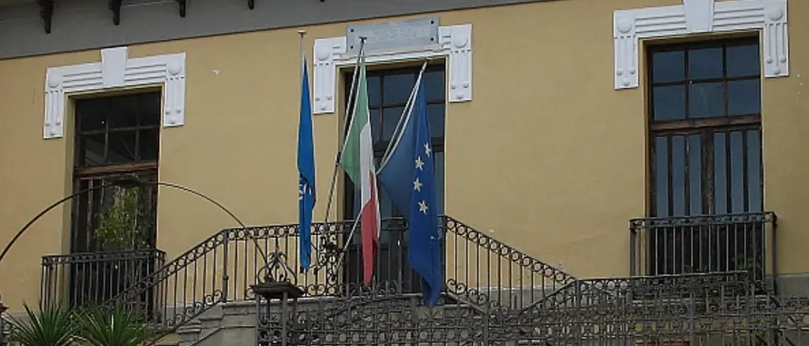 Laureana di Borrello, l'attacco della minoranza, «Tradite le promesse elettorali e le linee programmatiche di mandato»