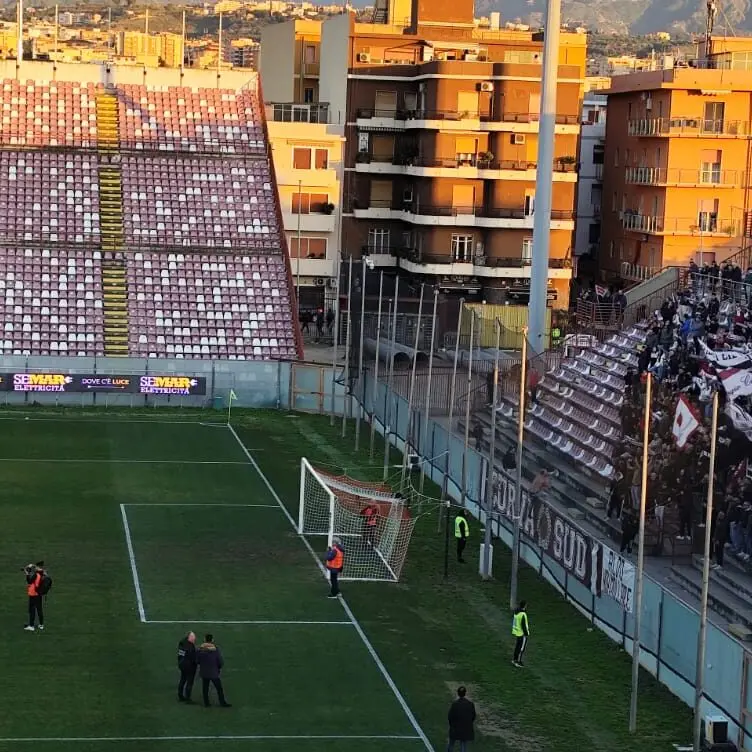 CA…LCI NOSTRI | Dopo la sbornia di Capodanno anche quella del Granillo, ma il sogno di un reggino… non è quello del buon Nino Frassica
