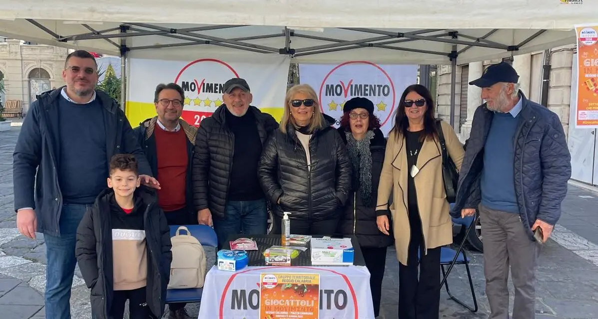 Reggio, \"Giocattoli in movimento\", successo per la raccolta per i bambini