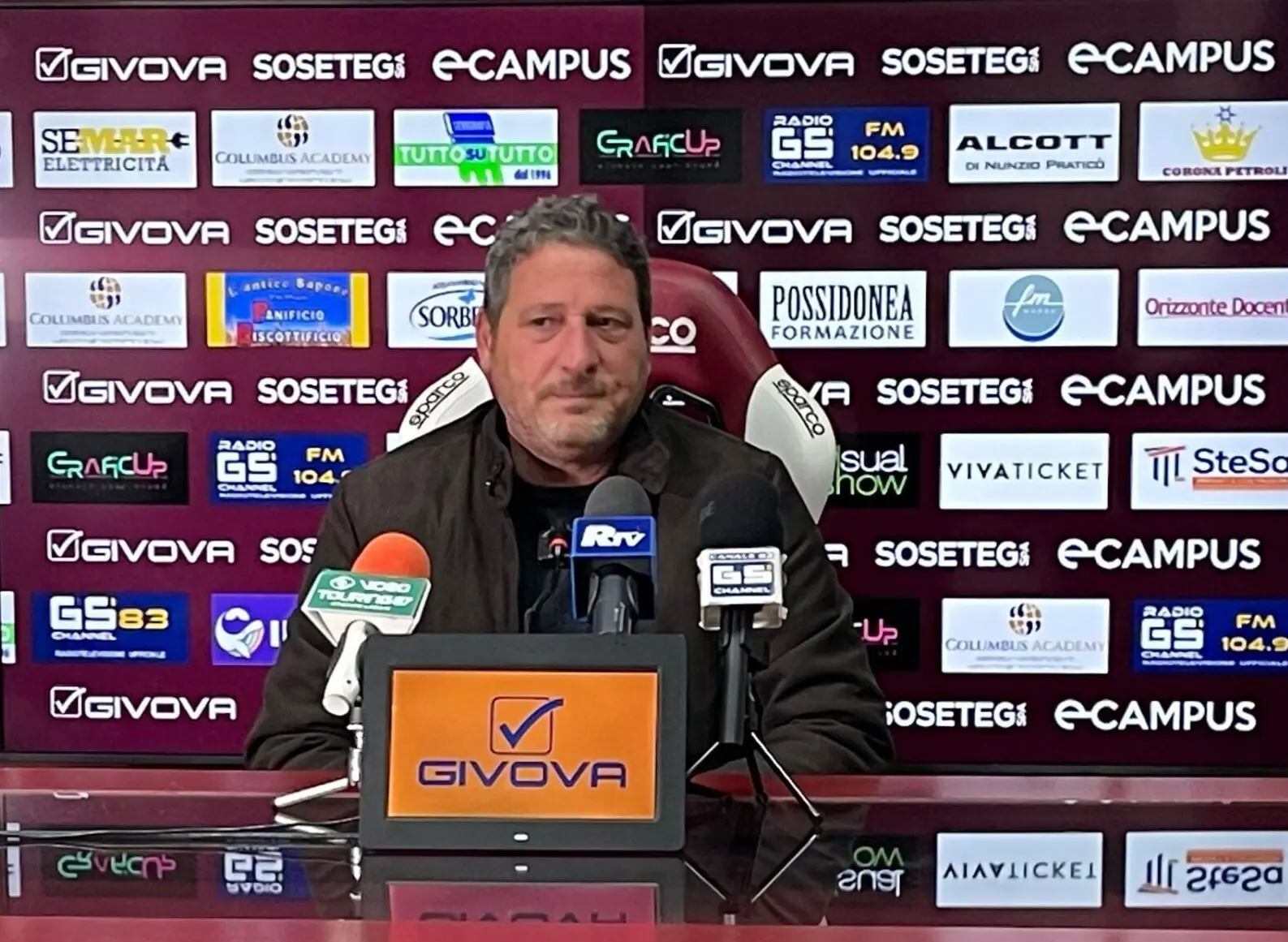 Scafatese-Reggina, le parole di Trocini per una sfida difficile: «Siamo pronti a lottare con intensità per raggiungere i nostri obiettivi»