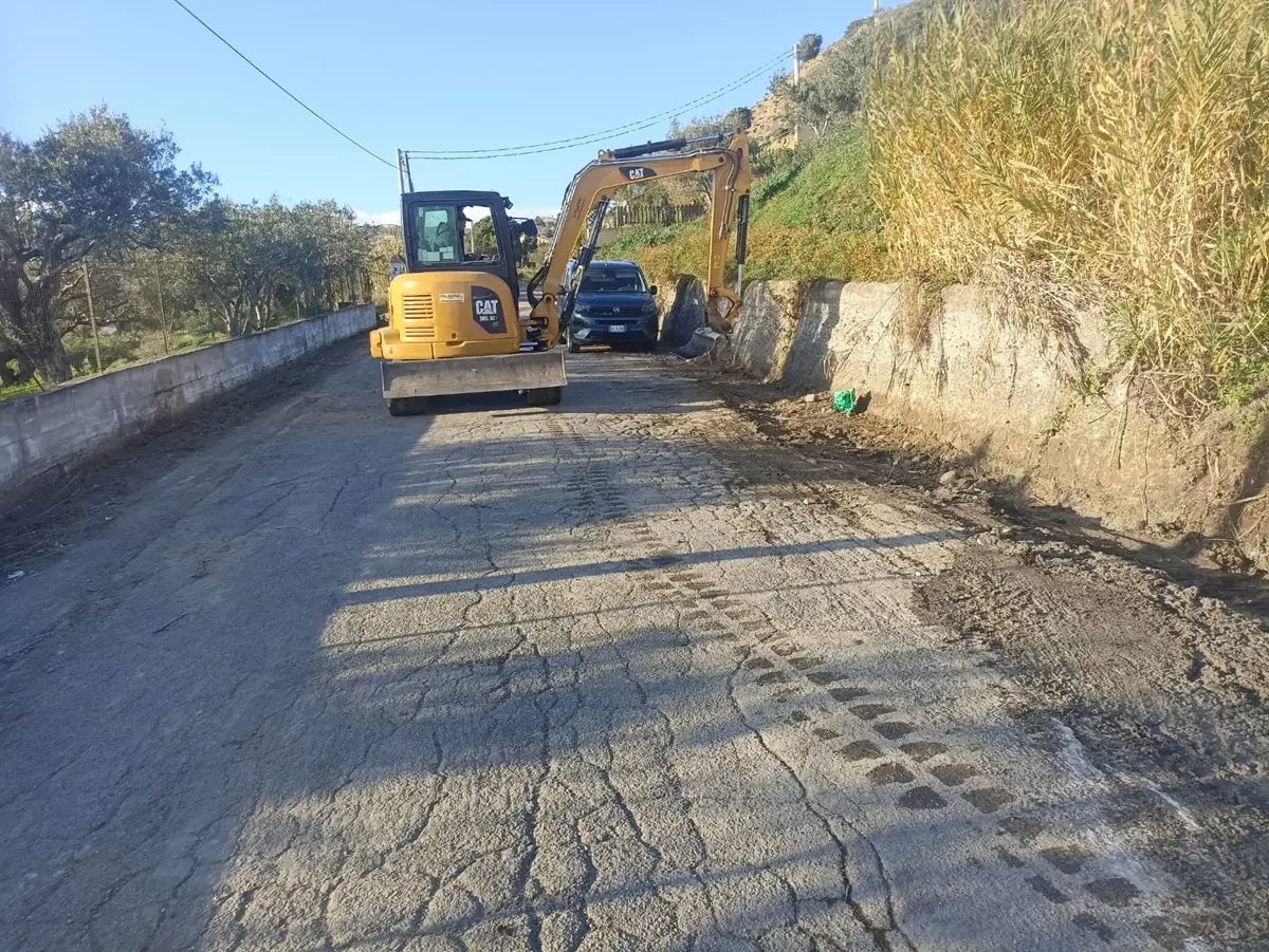 Siderno, strada panoramica e pubblica illuminazione: avviate da inizio mese due importanti opere
