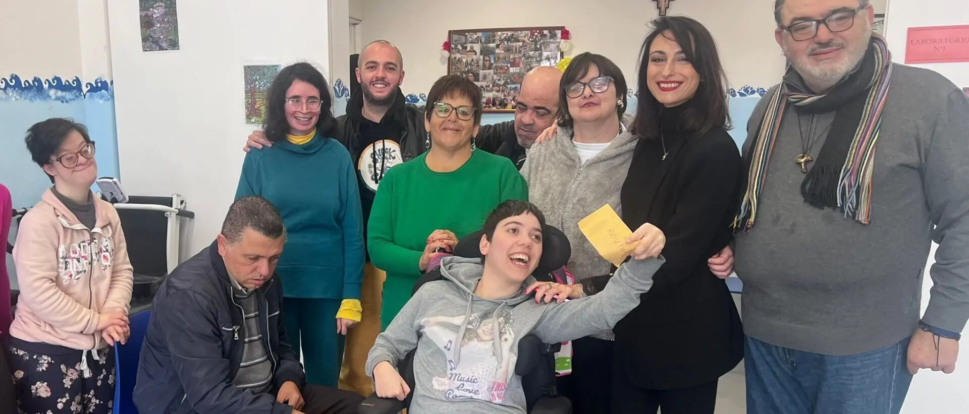 La solidarietà che non si ferma: il lavoro di Rose Blu per l’inclusione e l’autismo