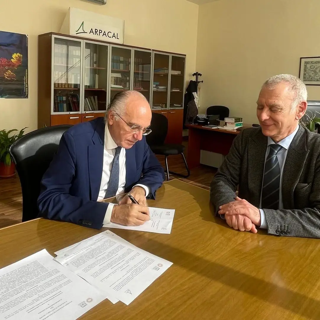 Nuove laure in Scienze Biologiche per l'ambiente, Agraria e Arpacal firmano accordo attuativo