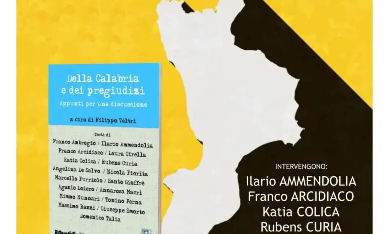 Il libro collettivo \"Della Calabria e dei pregiudizi\" approda al Caffè letterario Mario La Cava a Bovalino