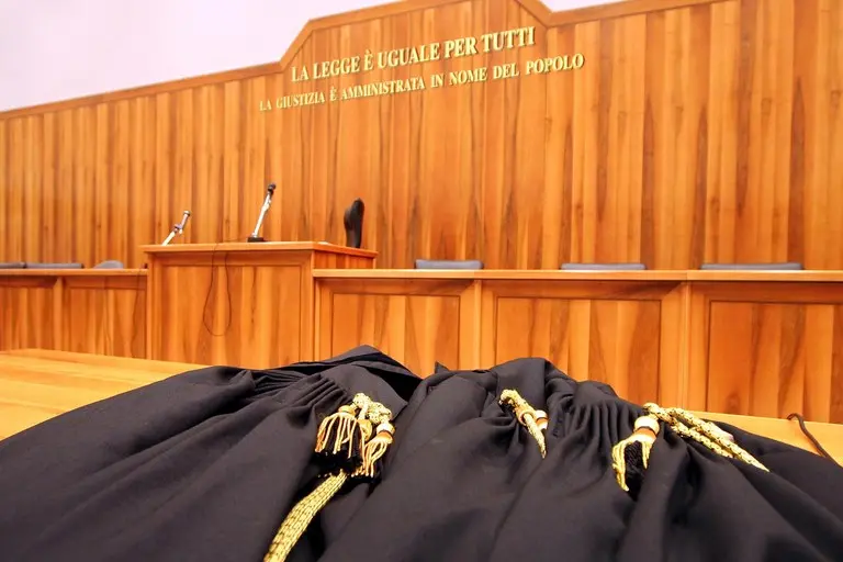 'Ndrangheta, chieste cinque condanne nel processo \"De Bello Gallico\"