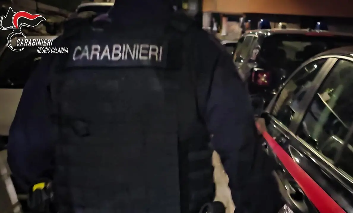 Reggio, sequestro arsenale: il fermo della Polizia Giudiziaria per un uomo di Cardeto