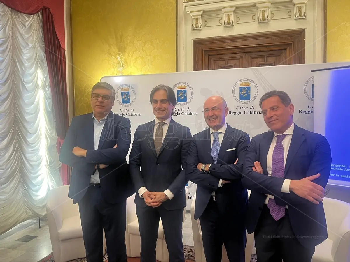 Reggio, Falcomatà e le partecipate nel 2025: «Hermes sarà concessionaria dei tributi, a Castore più servizi e più km per Atam dalla Regione»- VIDEO