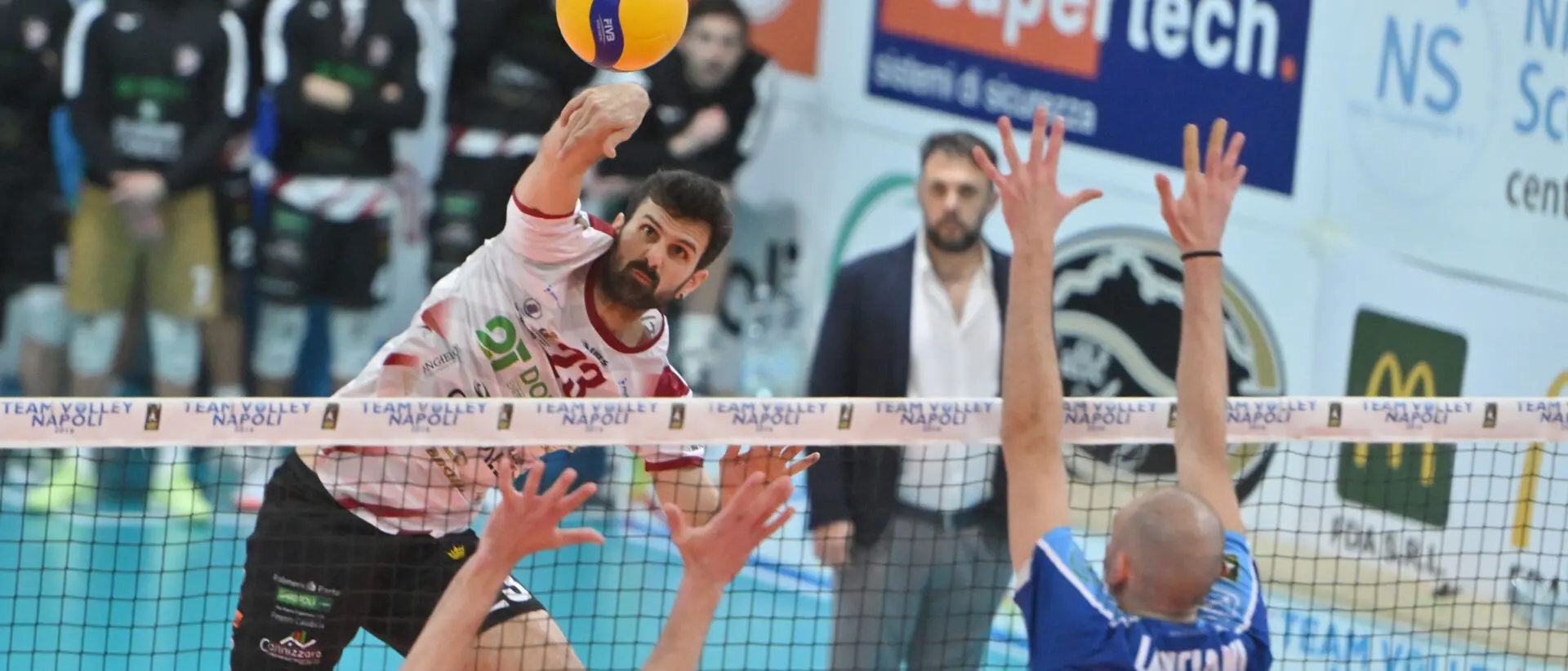 Domotek Volley sfida la capolista Romeo Sorrento: l'entusiasmo di Lazzaretto