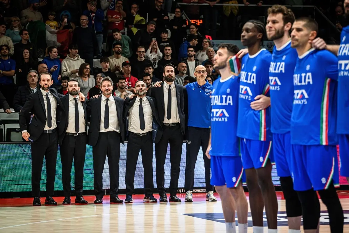 Reggio, l'annuncio di Falcomatà: «Il 23 febbraio al PalaCalafiore la Nazionale italiana di Basket»