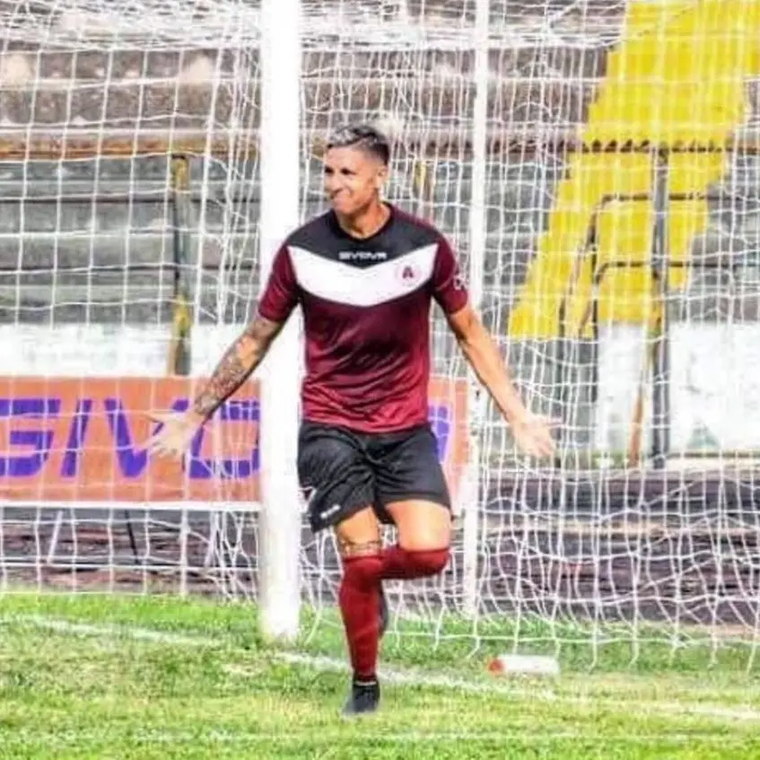 Frasi di De Felice al termine di Reggina-Vibonese, i rossoblu non ci stanno: «Inaccettabili, aspettiamo scuse pubbliche»