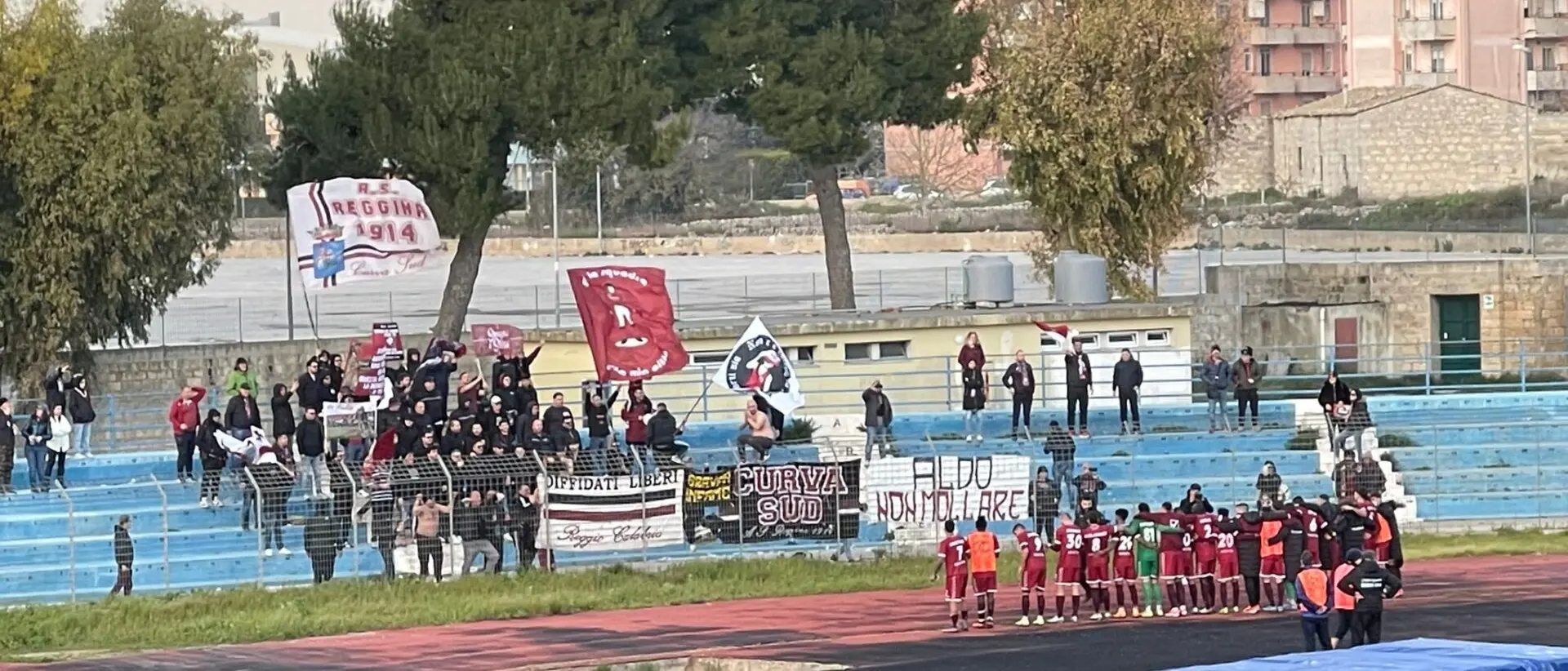 La Reggina vola: vittoria travolgente contro il Ragusa. E’ assalto al Siracusa