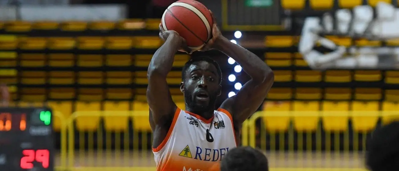 Viola, Idiaru: «Vogliamo dare il massimo per questa maglia»