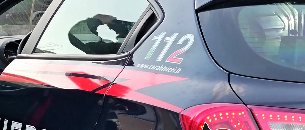 Controllo straordinario dei Carabinieri di Villa San Giovanni: sanzioni, patenti ritirate e una denuncia