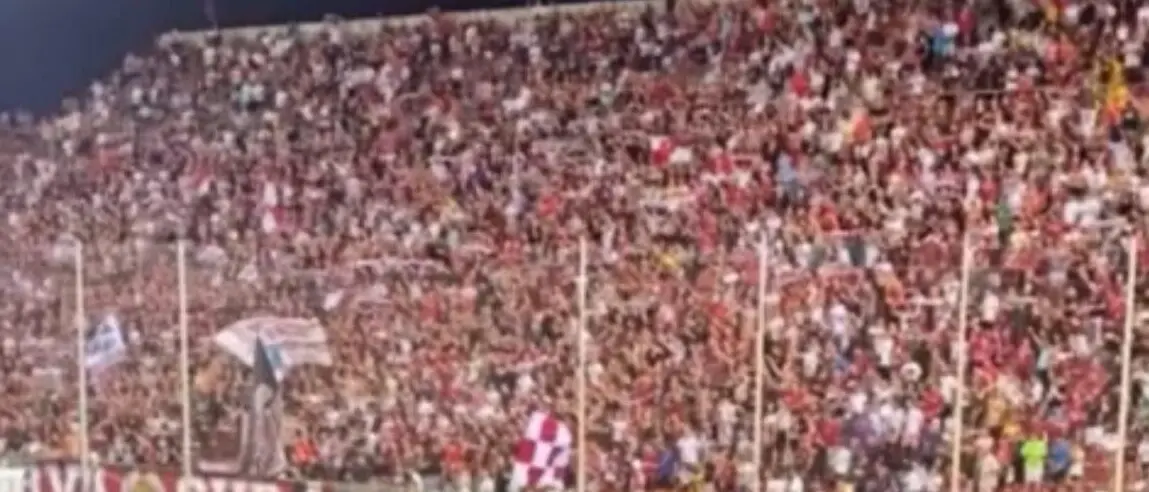 Tifosi reggini in massa a Acireale: sold out il settore ospiti, è la trasferta da vincere