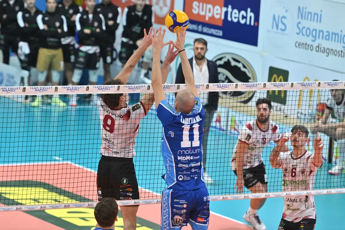 Reggio, Domotek volley oggi la sfida in casa del Sabaudia