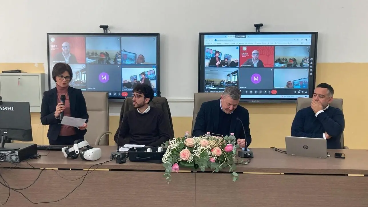 Democrazia e educazione, incontro a Reggio al Liceo Gullì