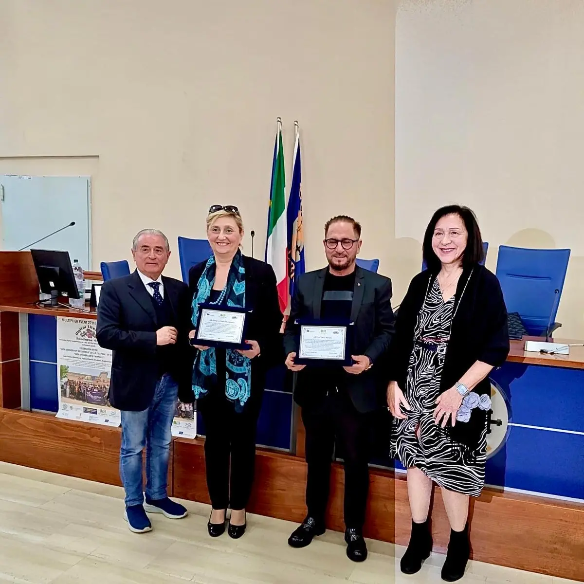 Riconoscimento internazionale alla preside Russo e al prof.Oliva nel decennale dell'Erasmus al Piria di Rosarno