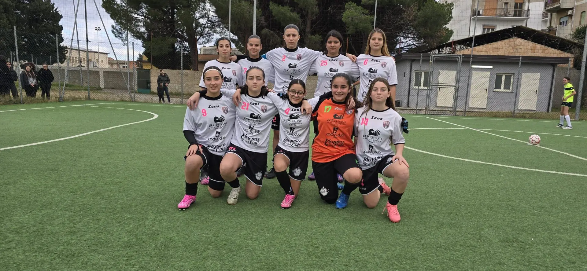 Calcio a 5, vittoria per la squadra femminile dell'Athena Nike
