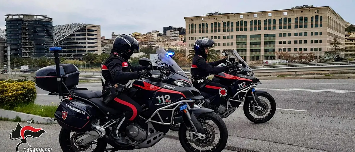 Reggio, giovane marocchino arrestato per rapina, resistenza e oltraggio a pubblico ufficiale