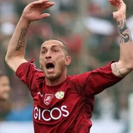 Reggina, la spinta di Bruno Cirillo: «Torneremo dove ci spetta grazie al cuore immenso di questi calciatori»