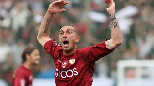 Reggina, la spinta di Bruno Cirillo: «Torneremo dove ci spetta grazie al cuore immenso di questi calciatori»
