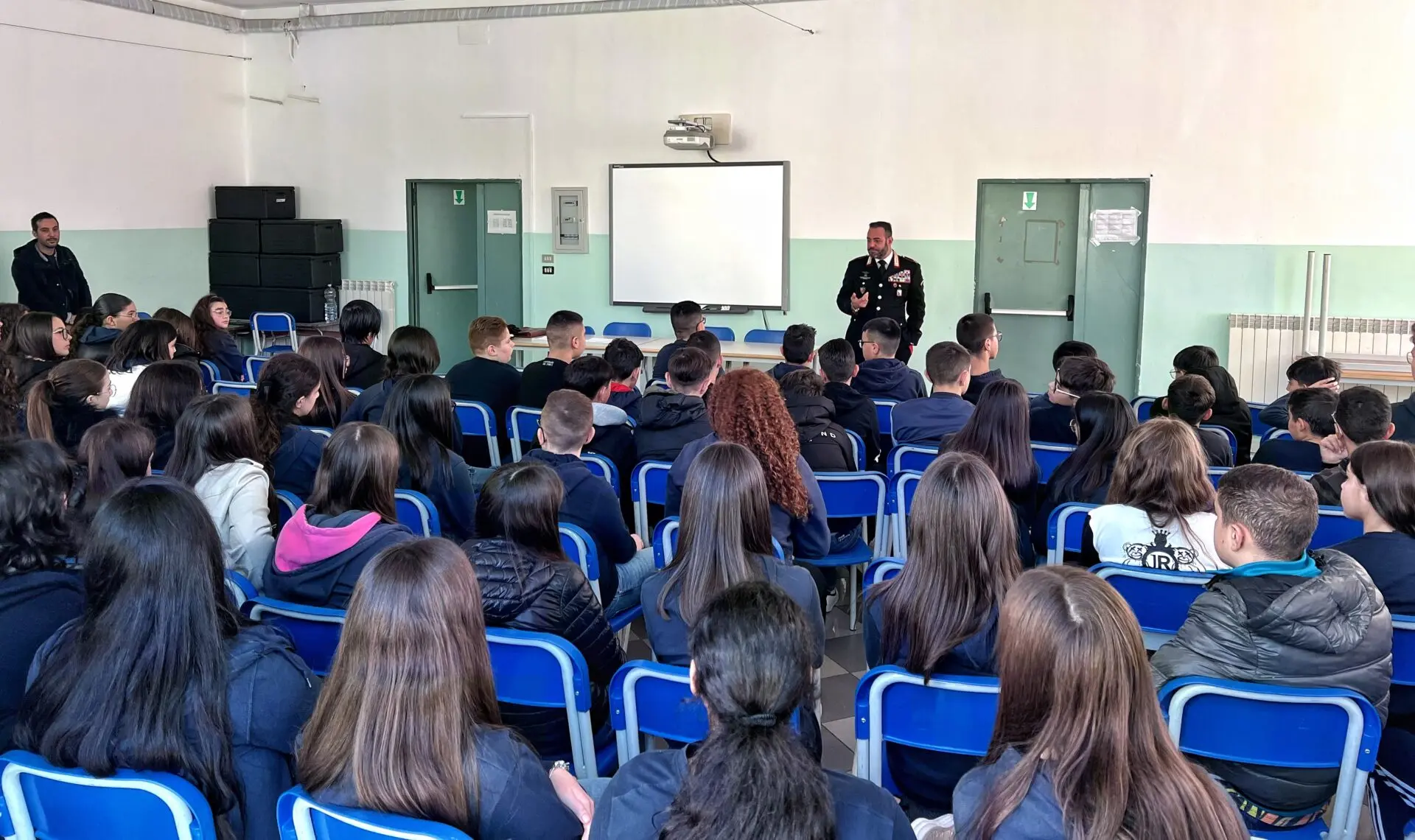 Legalità in classe, a Sant'Eufemia d'Aspromonte l’iniziativa dell’Arma dei Carabinieri