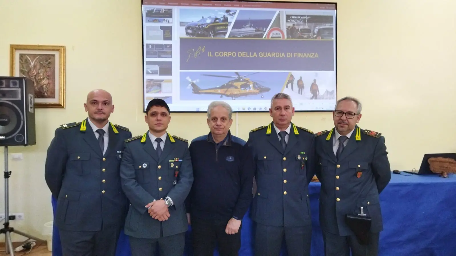 “Legalità e rispetto dell’altro” al centro di un incontro con la Guardia di Finanza rivolto agli studenti dell’Einaudi-Alvaro di Palmi