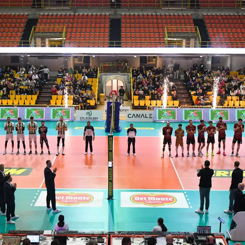 Una domenica all’insegna dei colori amaranto: Reggina 1914 e Domotek Volley insieme per tifare Reggio