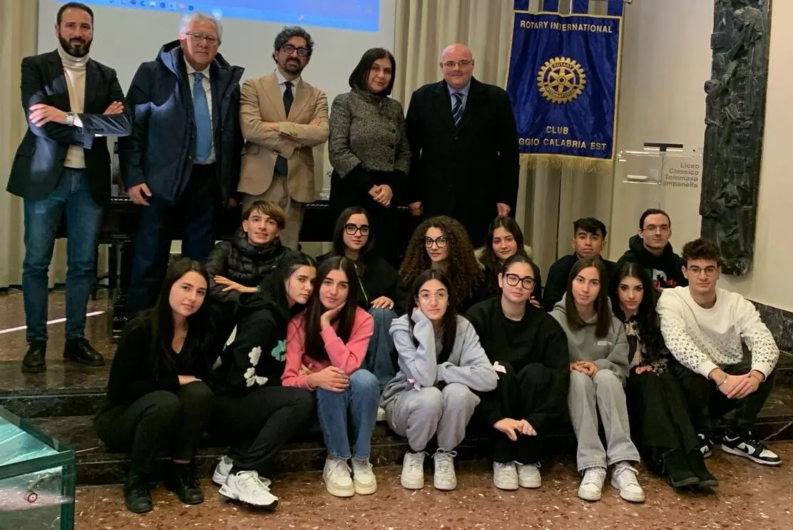 Reggio al liceo classico T. Campanella l'evento \"Studi classici ed Al - una innovazione vecchia come il Mondo!\"